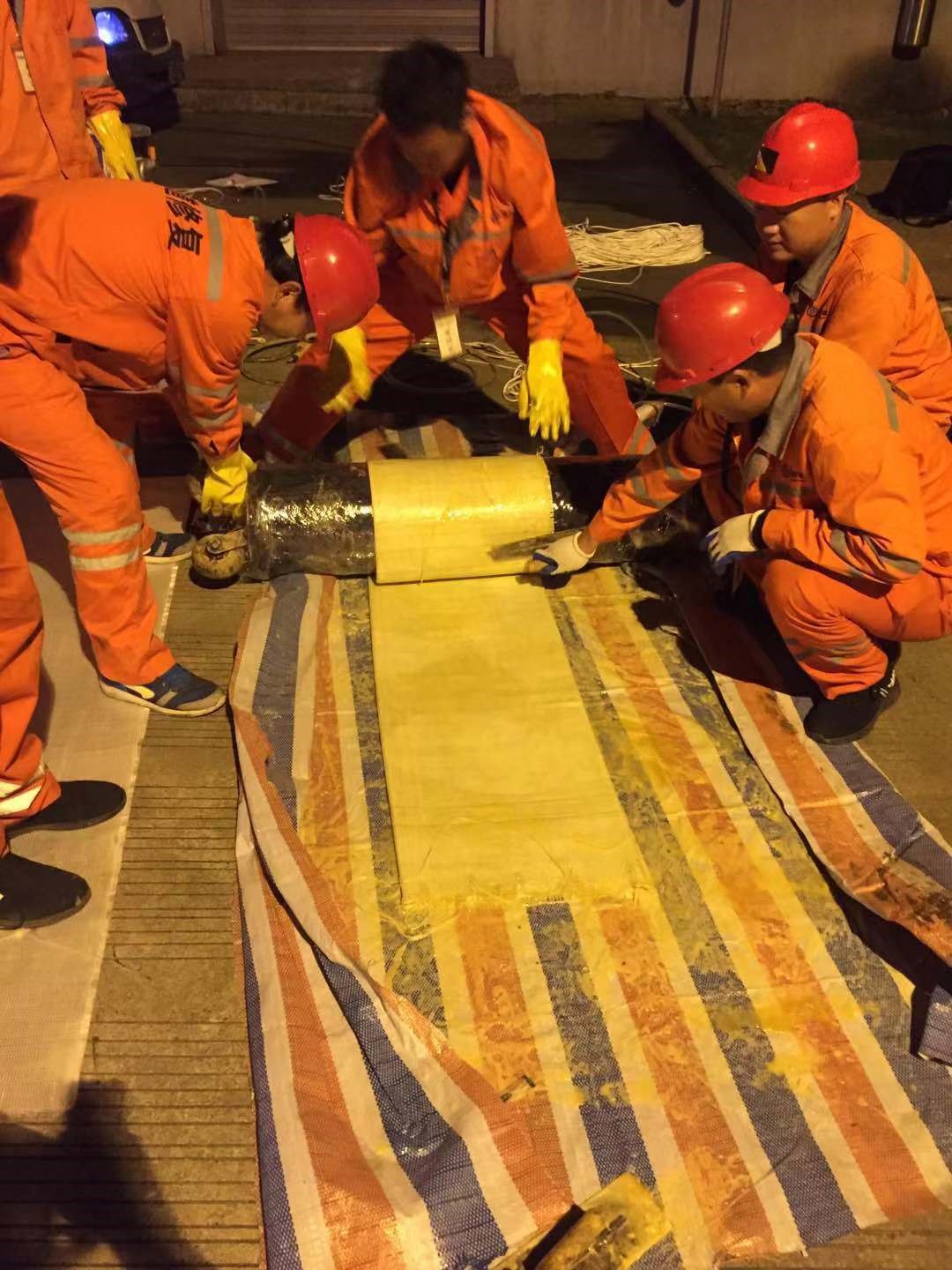 库伦CIPP局部树脂固化法