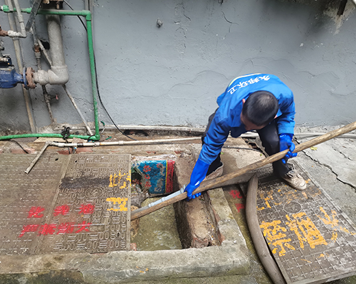 库伦清掏化粪池