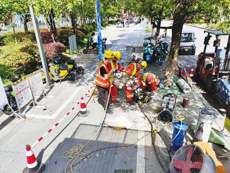  库伦UV-CIPP紫外光固化修复